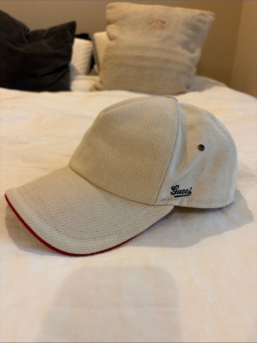 Gucci Beige Canvas Baseball Cap with Red Edge and Embroidered Logo
